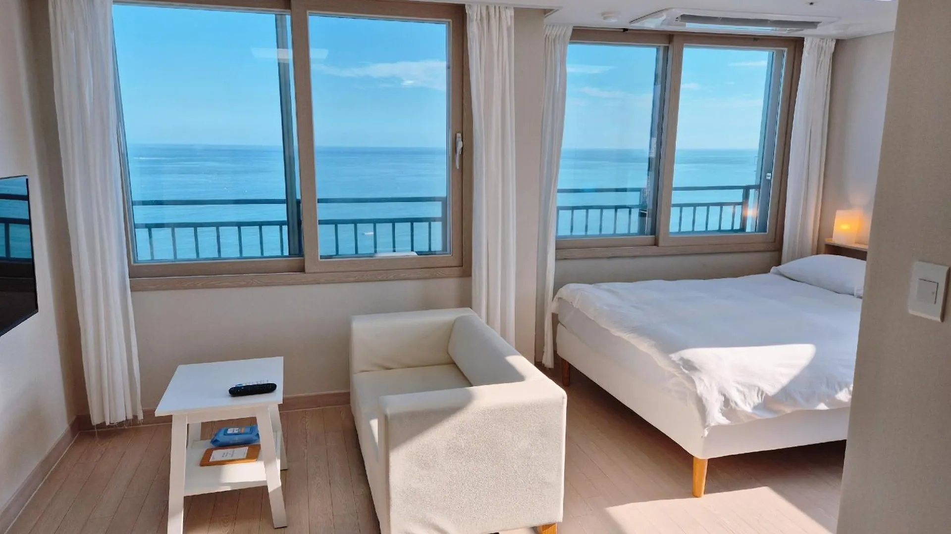 The First Ocean Songjeong Hotel Busan 0*,  South Korea