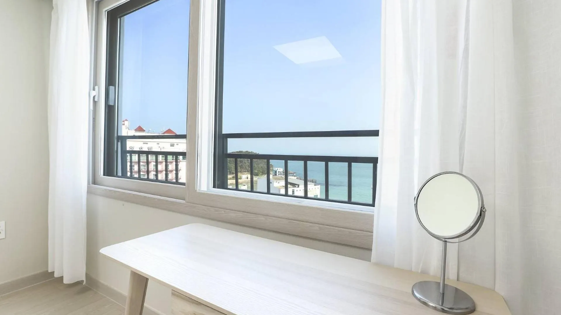 Hotel The First Ocean Songjeong Pusan