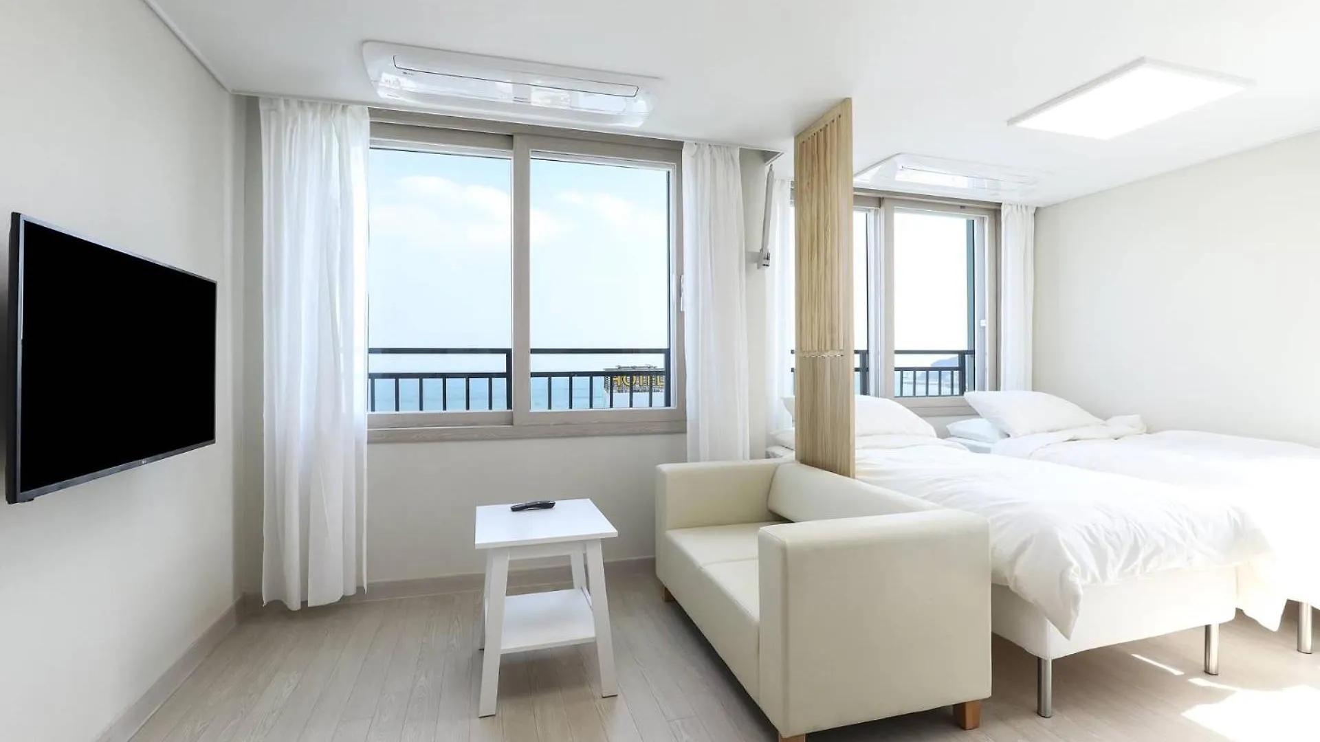 Hotel The First Ocean Songjeong Pusan 0*,
