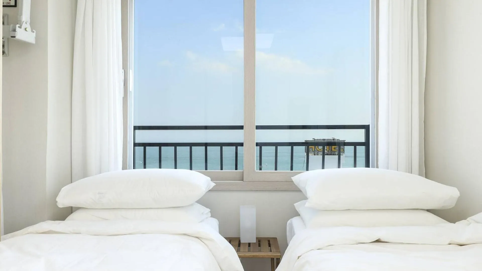 Hotel The First Ocean Songjeong Pusan