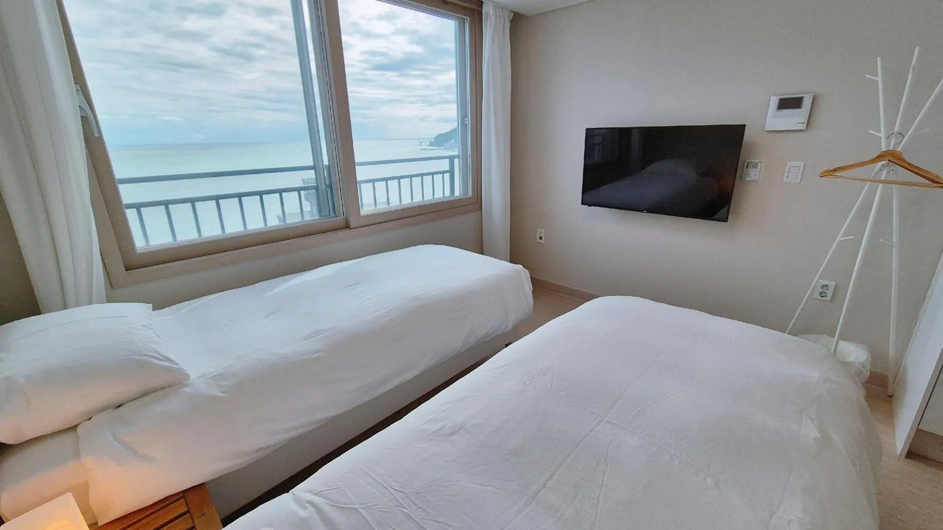 Hotel The First Ocean Songjeong Pusan