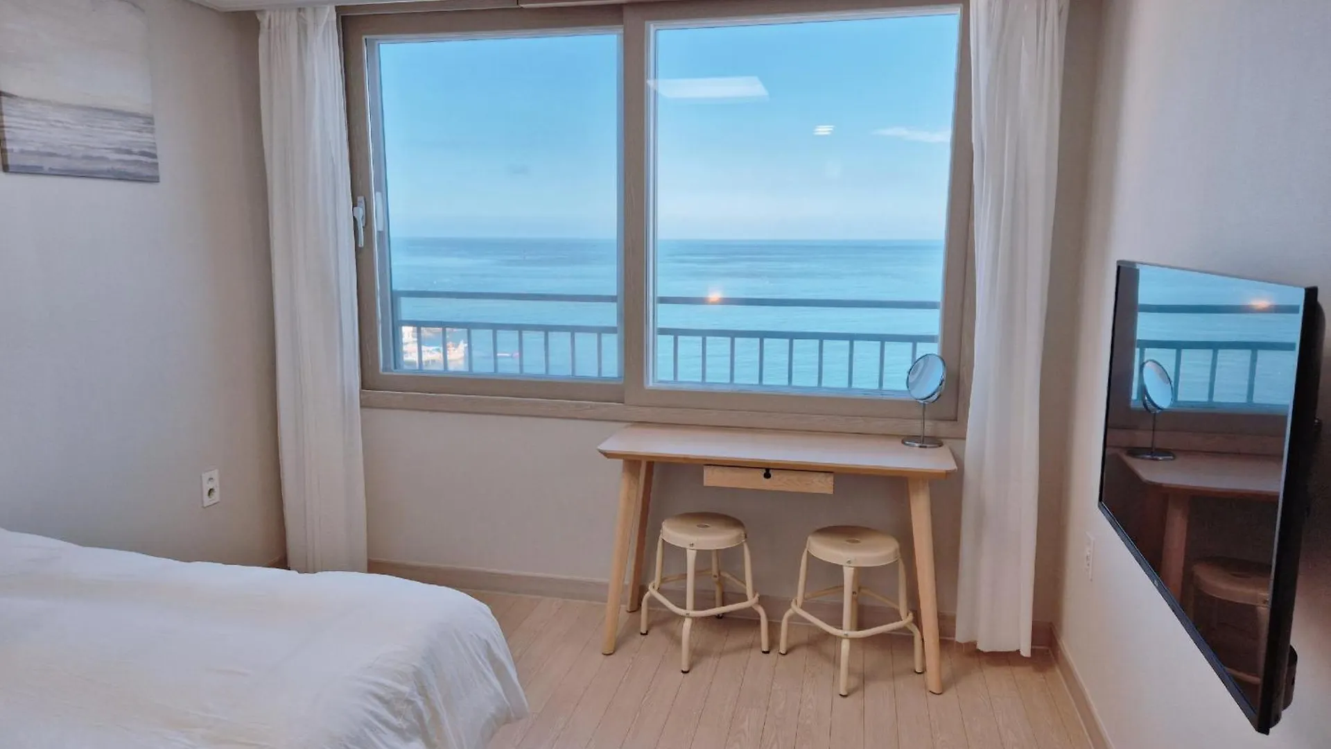 Hotel The First Ocean Songjeong Pusan