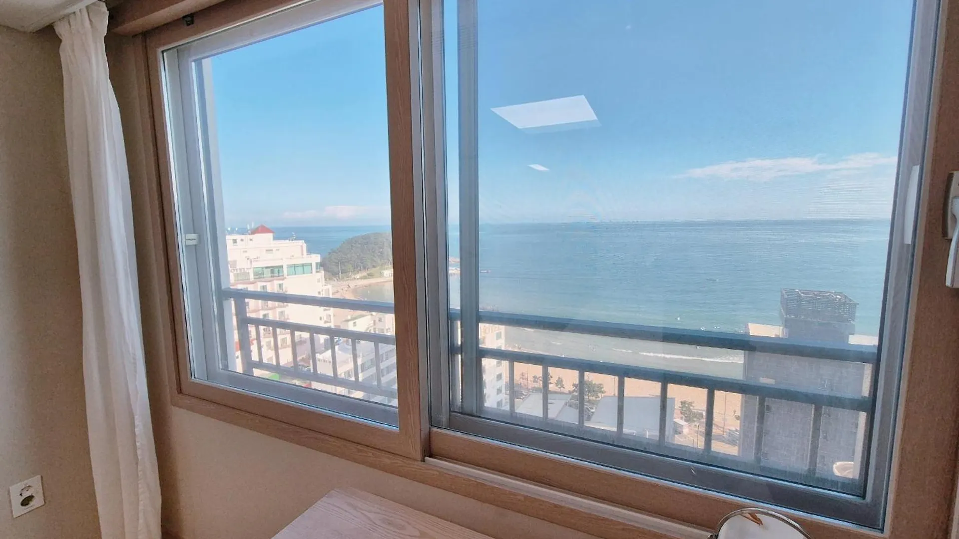 Hotel The First Ocean Songjeong Pusan