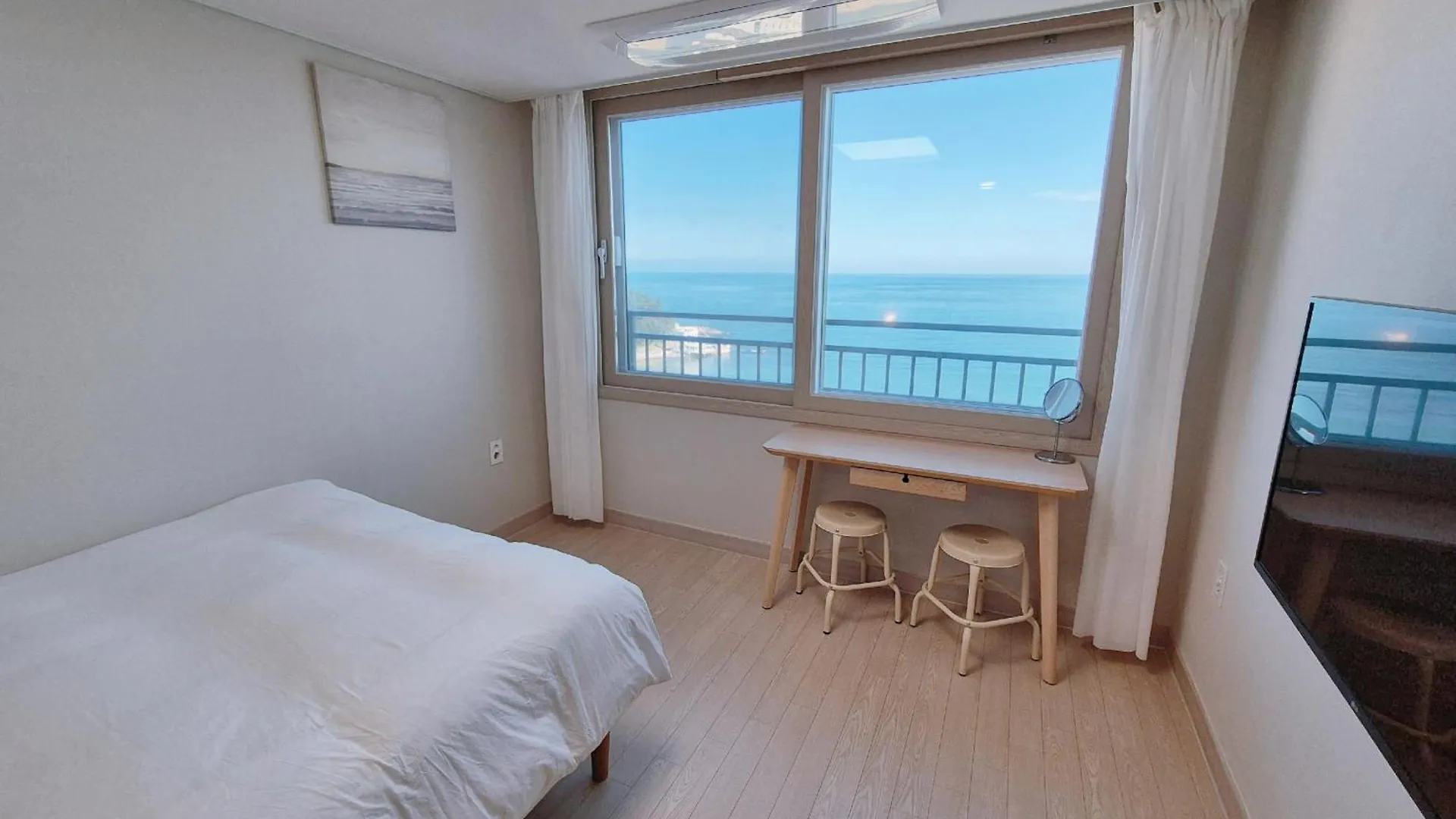 Hotel The First Ocean Songjeong Pusan