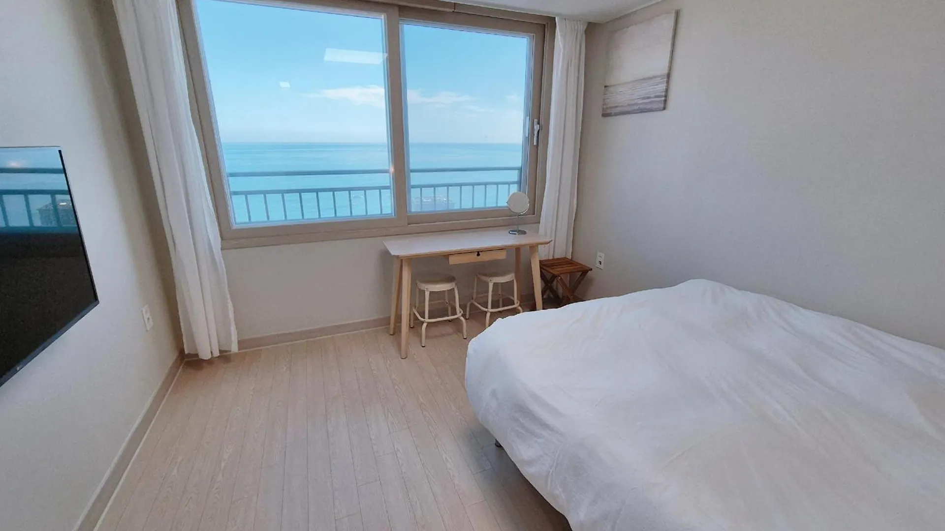 Hotel The First Ocean Songjeong Pusan