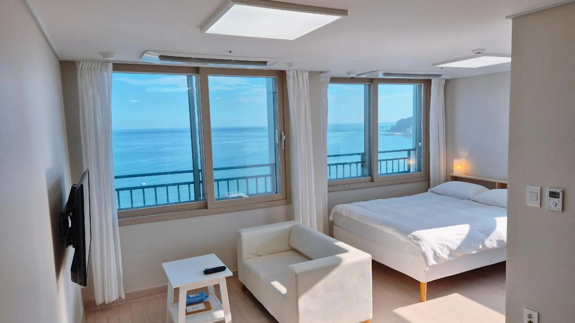 Hotel The First Ocean Songjeong Pusan 0*,