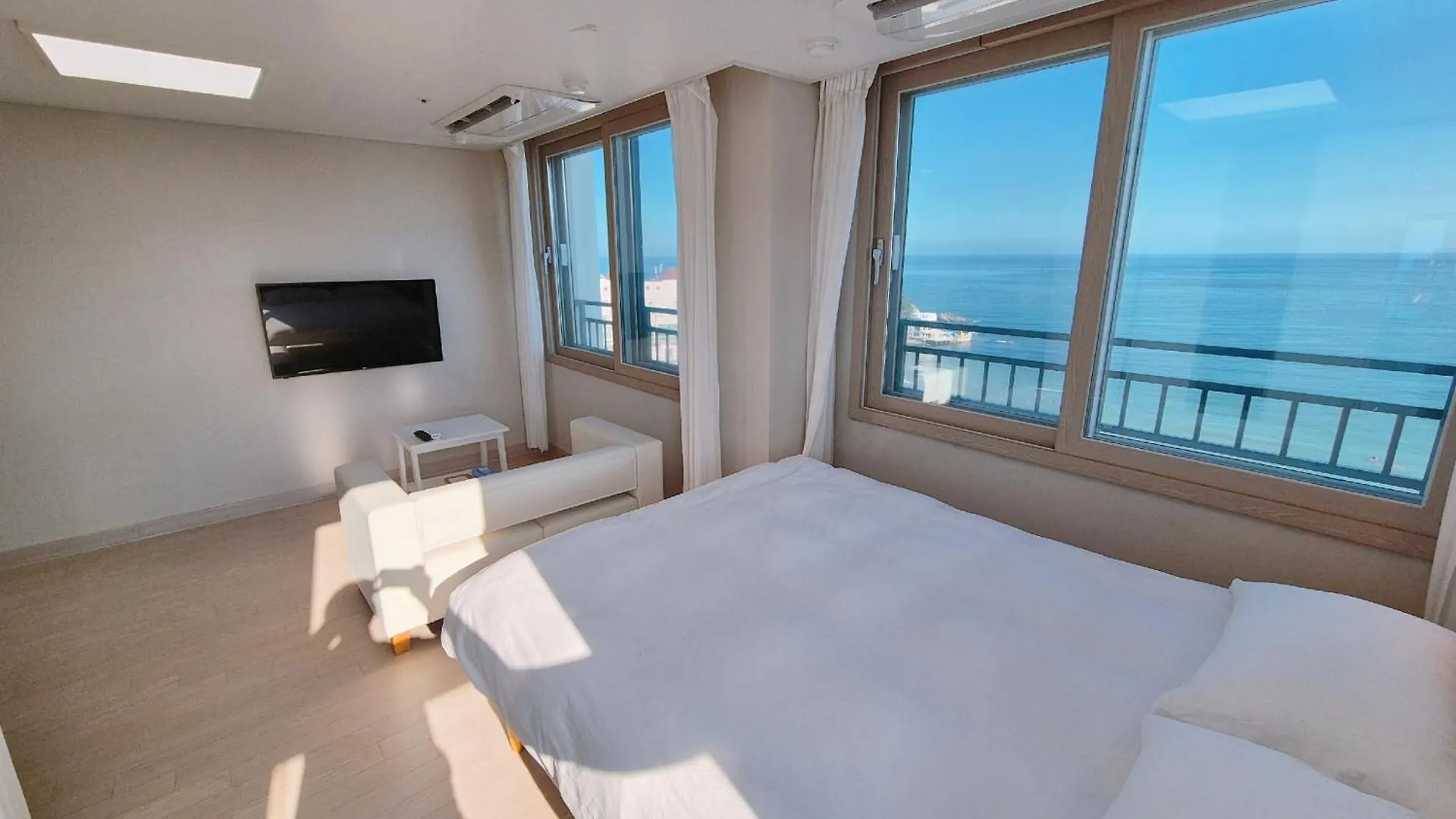 Hotel The First Ocean Songjeong Pusan