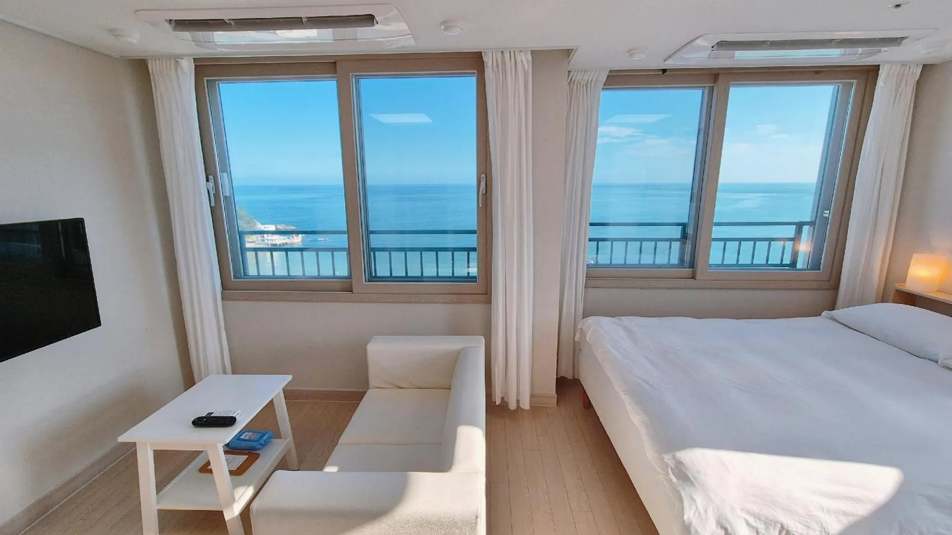 Hotel The First Ocean Songjeong Pusan