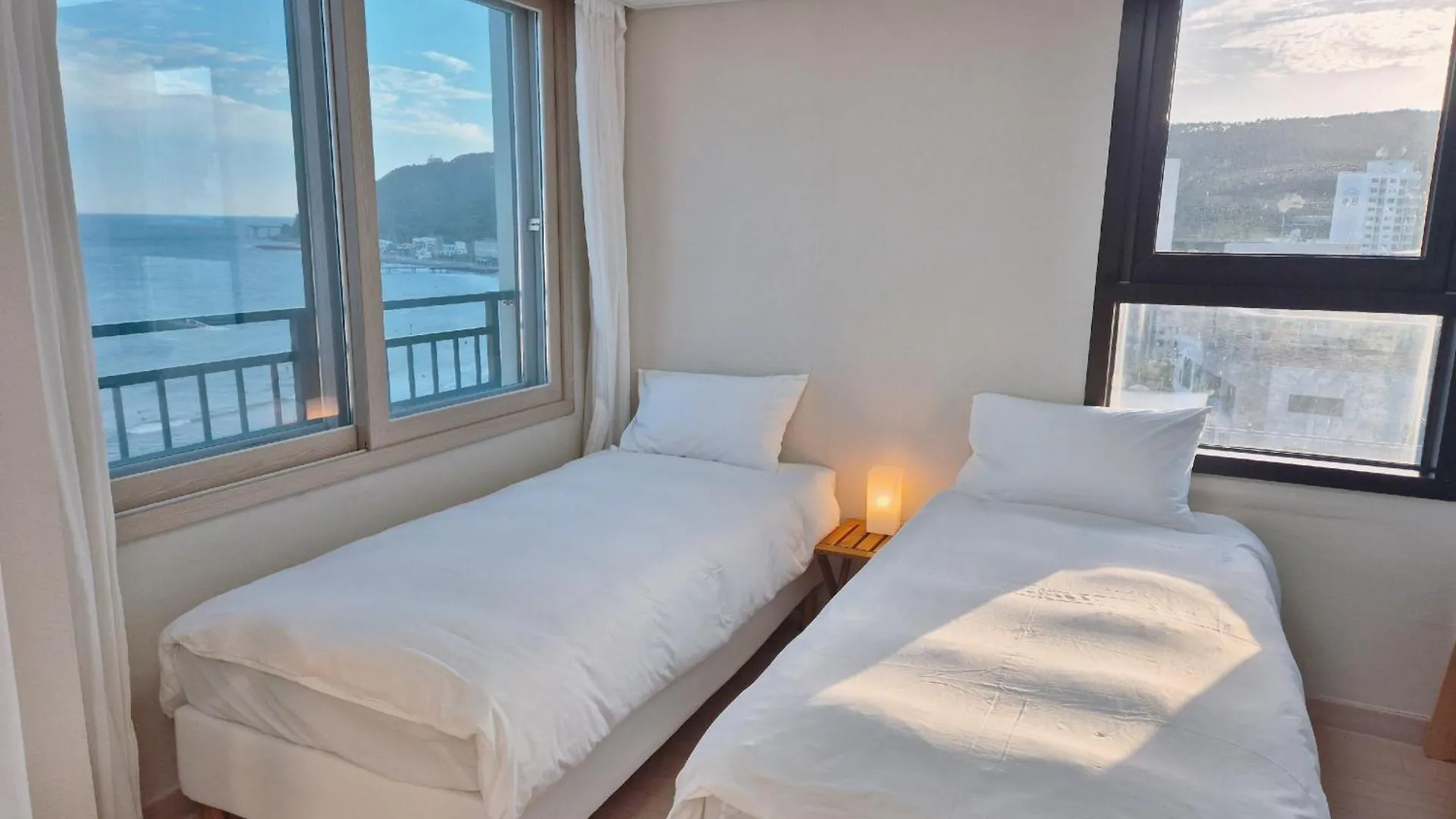 Hotel The First Ocean Songjeong Pusan