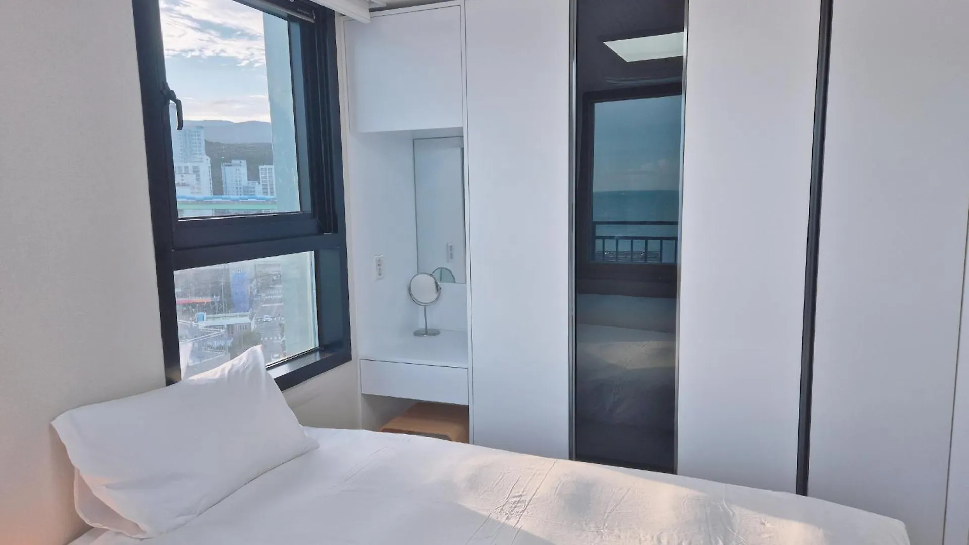 Hotel The First Ocean Songjeong Pusan